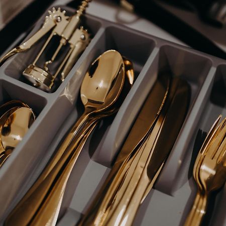 Apartamentul Albastru Ватра Дорней Екстериор снимка