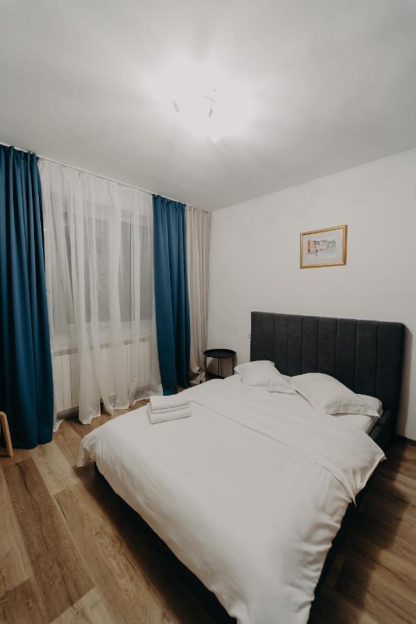 Apartamentul Albastru Ватра Дорней Екстериор снимка